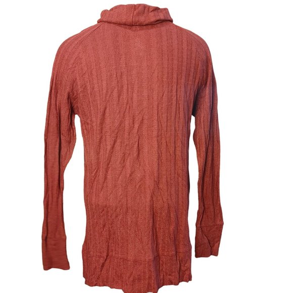 St.John's Bay Women's Red Wool Long Sleeve Mock Neck Top Medium - Picture 2 of 3